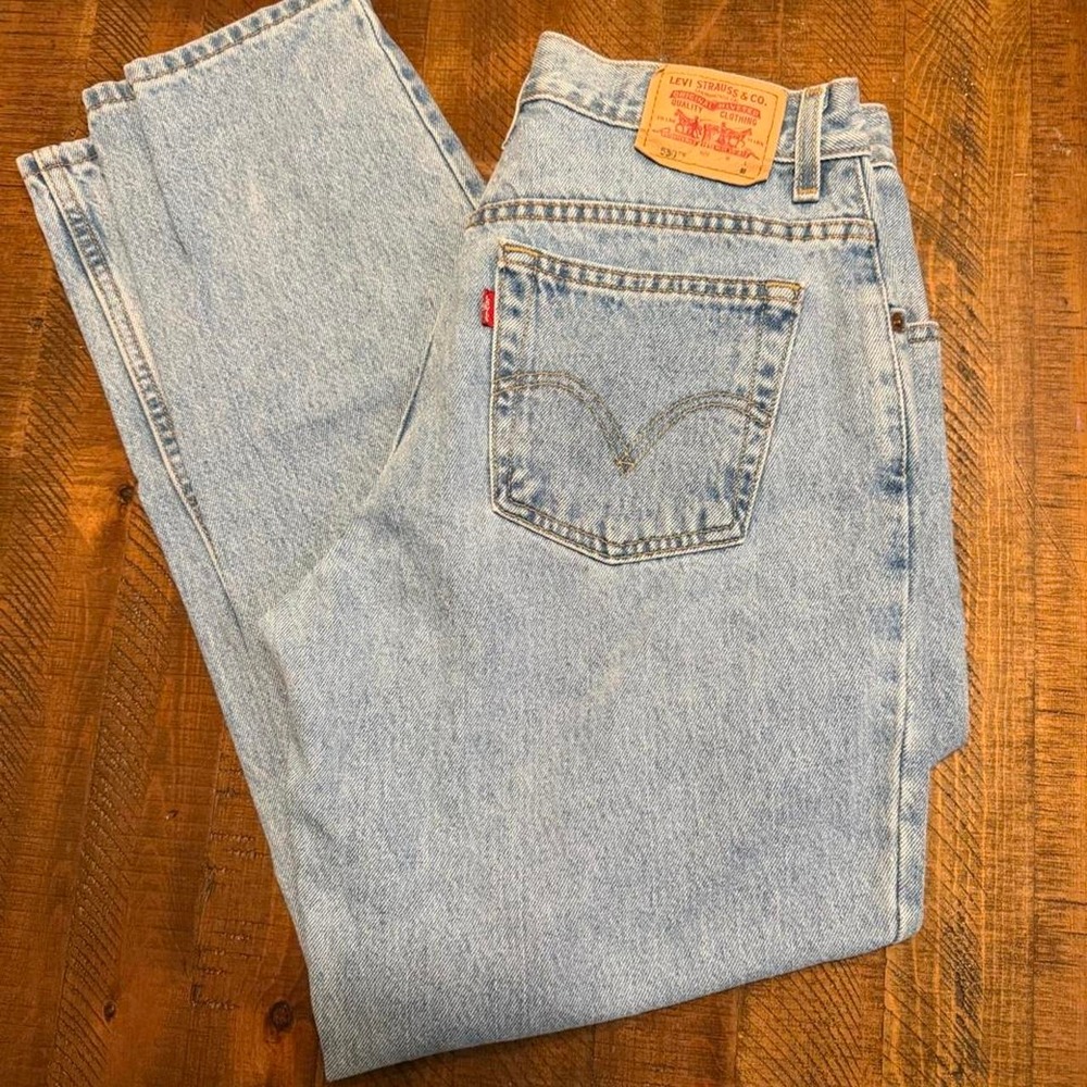 Y2K Levi's 550 Classic Relaxed Tapered Light Wash Jeans Women's Size 12 Mis M